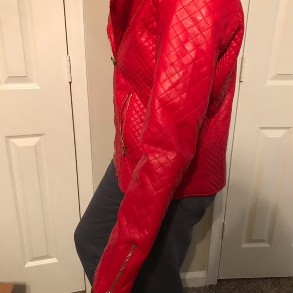 Red Moto jacket - Picture 4 of 5